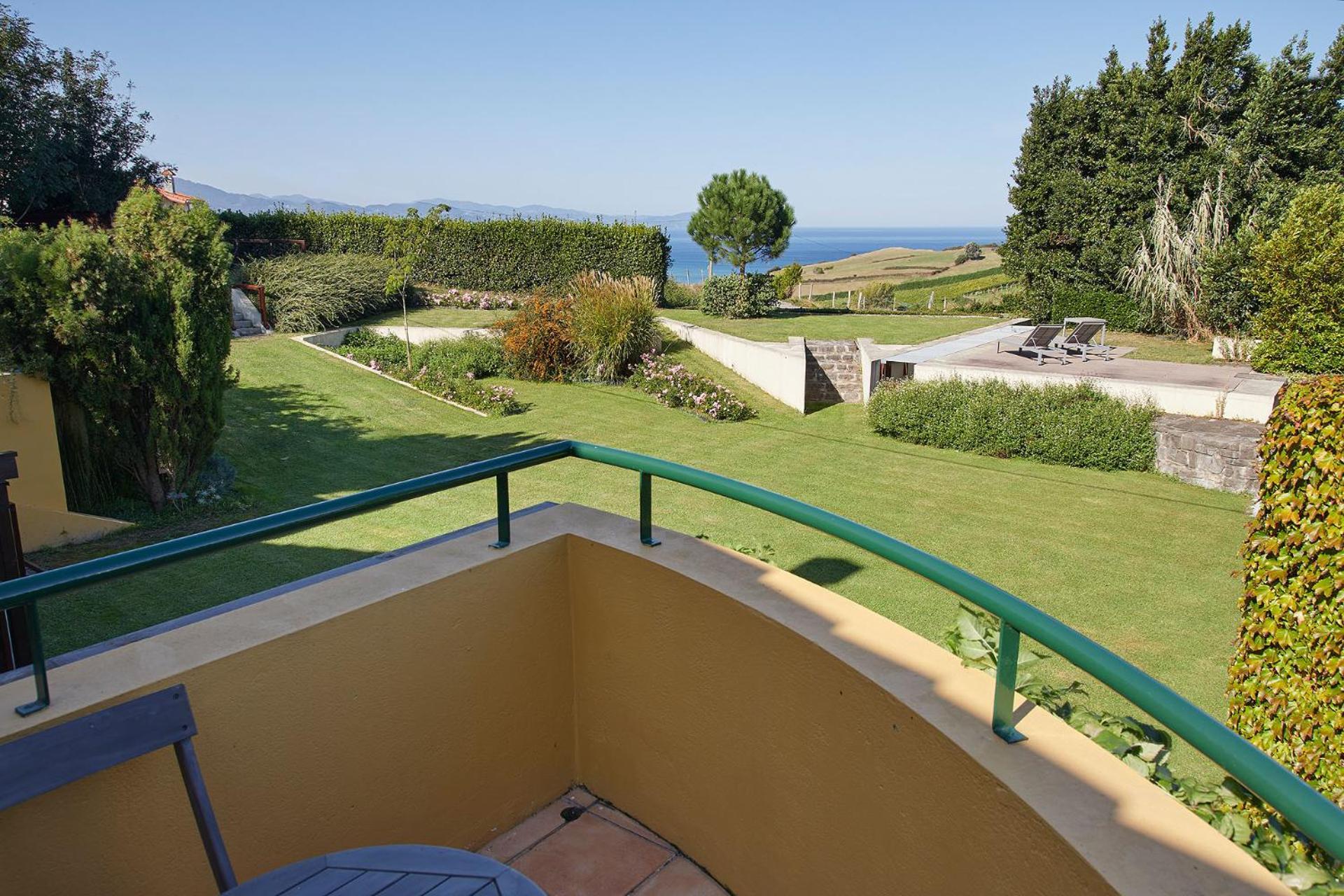 Villa Aterian Altamira à Getaria Extérieur photo